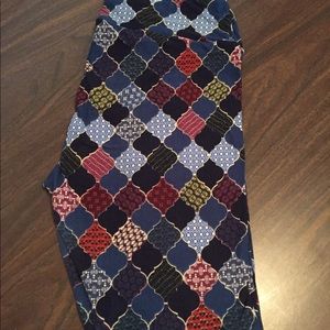 LulaRoe Christmas leggings 2 pack